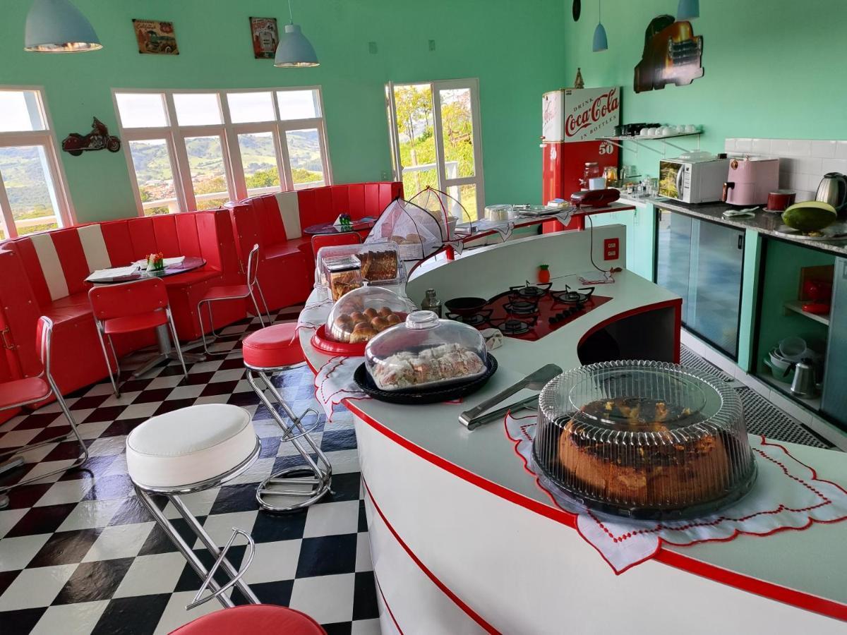 Casa Abacaxi, Vila Magica Bueno Brandão Buitenkant foto